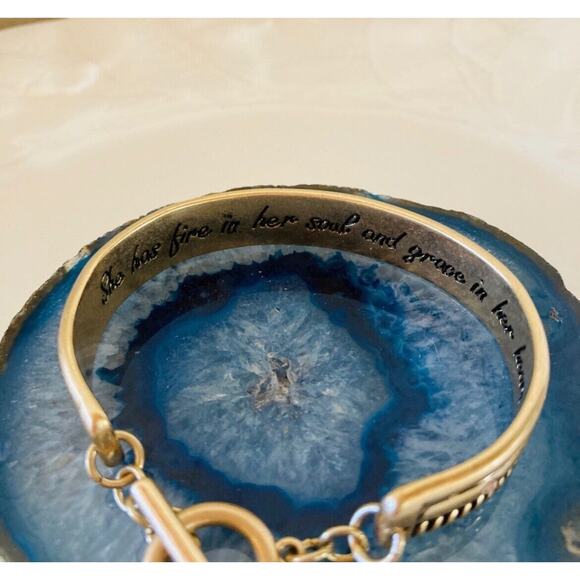 Premier Designs “Passion” Bracelet Toggle Closure Gold Tone Inspirational - Picture 7 of 9